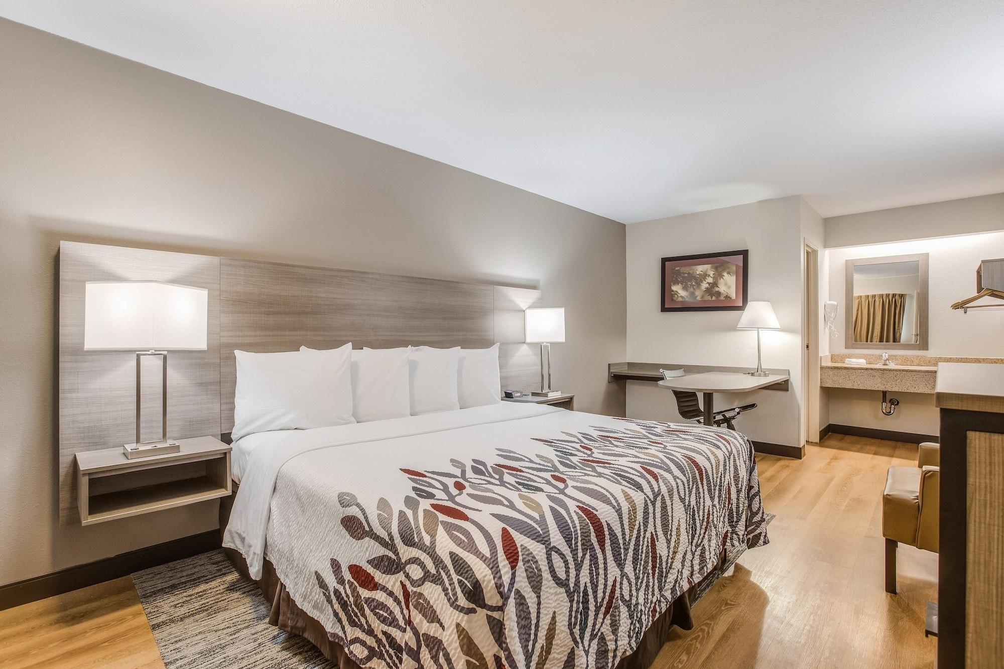 Red Roof Inn Lansing West - Msu Экстерьер фото