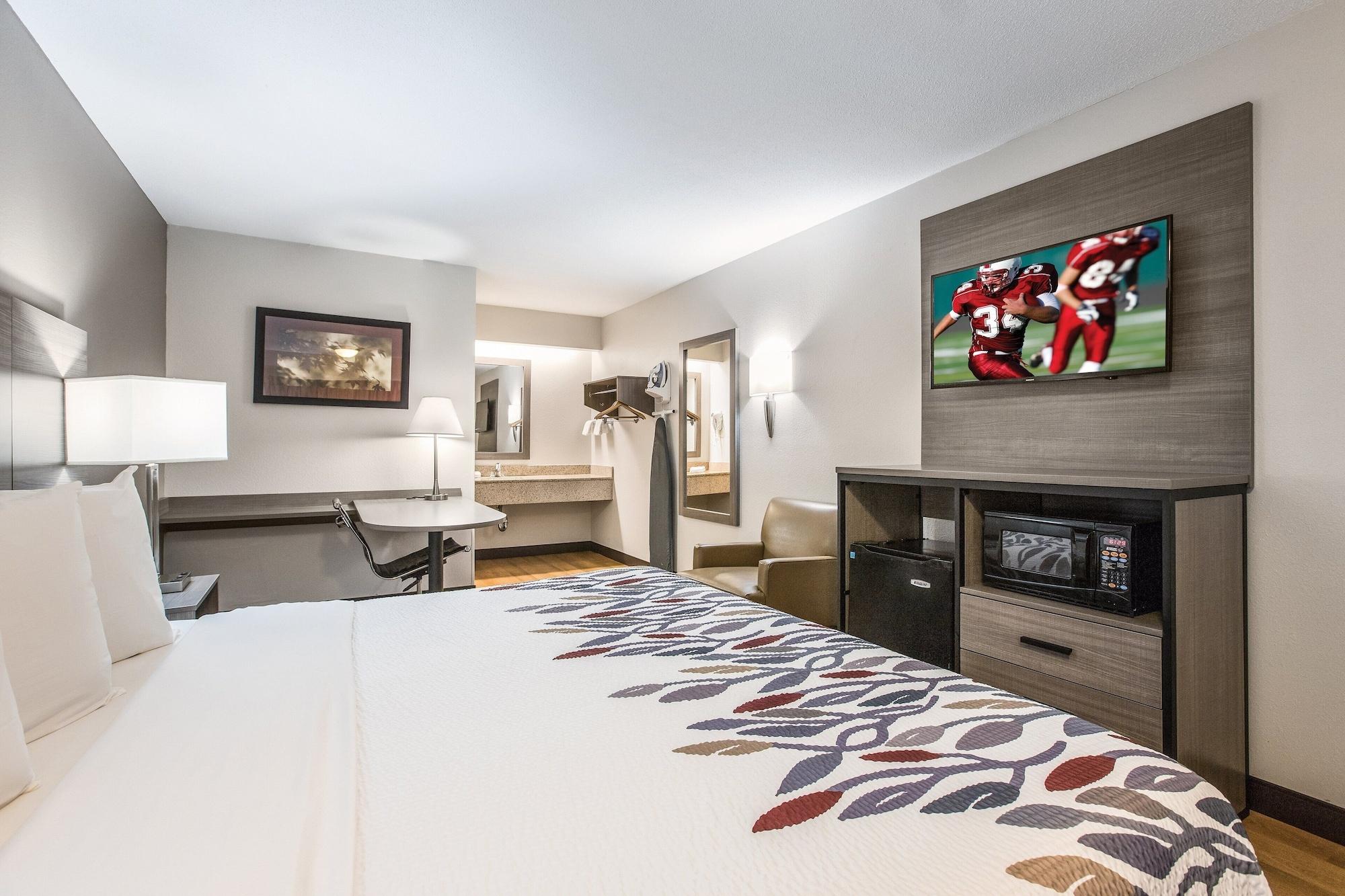 Red Roof Inn Lansing West - Msu Экстерьер фото