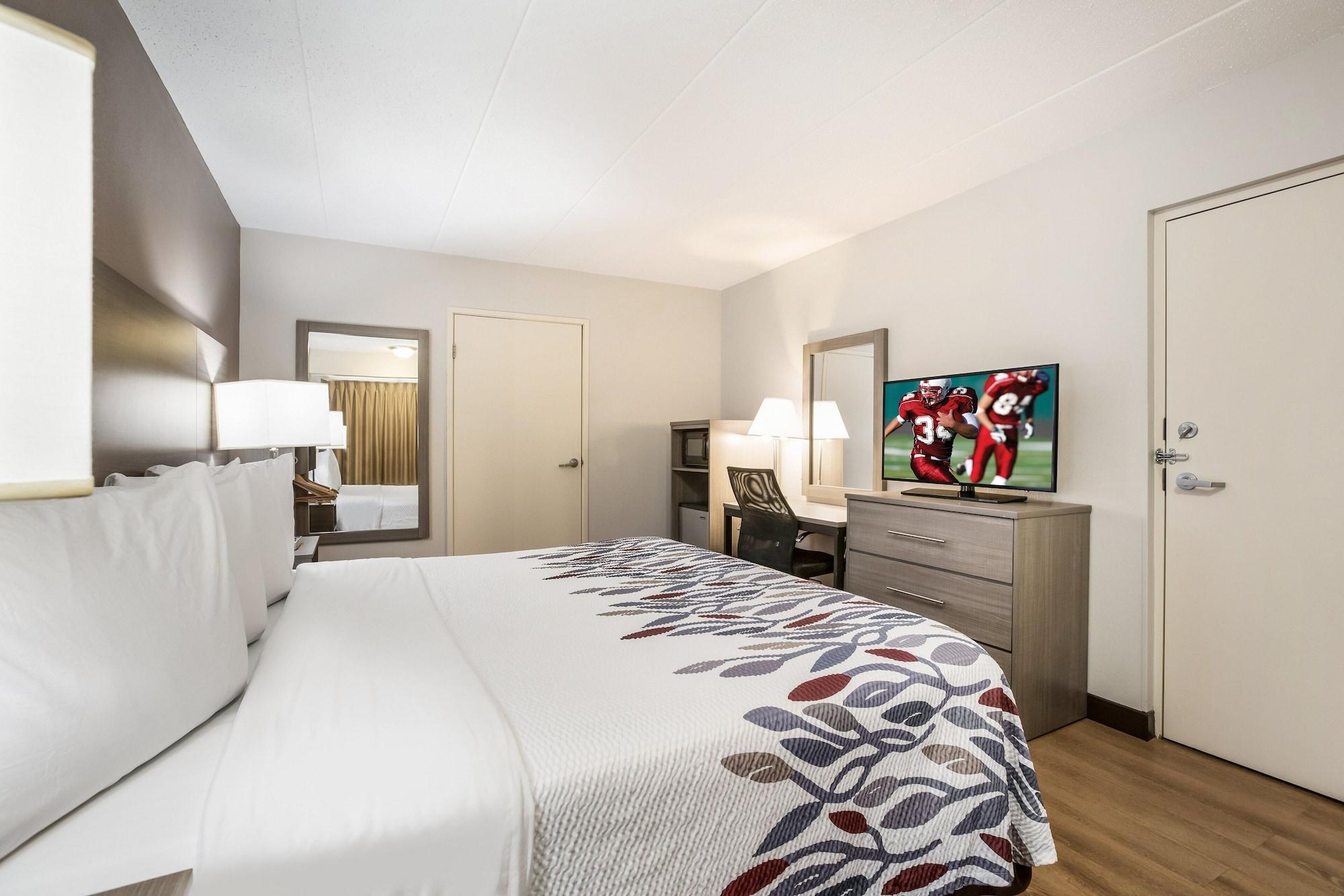 Red Roof Inn Lansing West - Msu Экстерьер фото