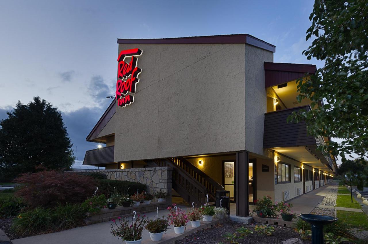 Red Roof Inn Lansing West - Msu Экстерьер фото