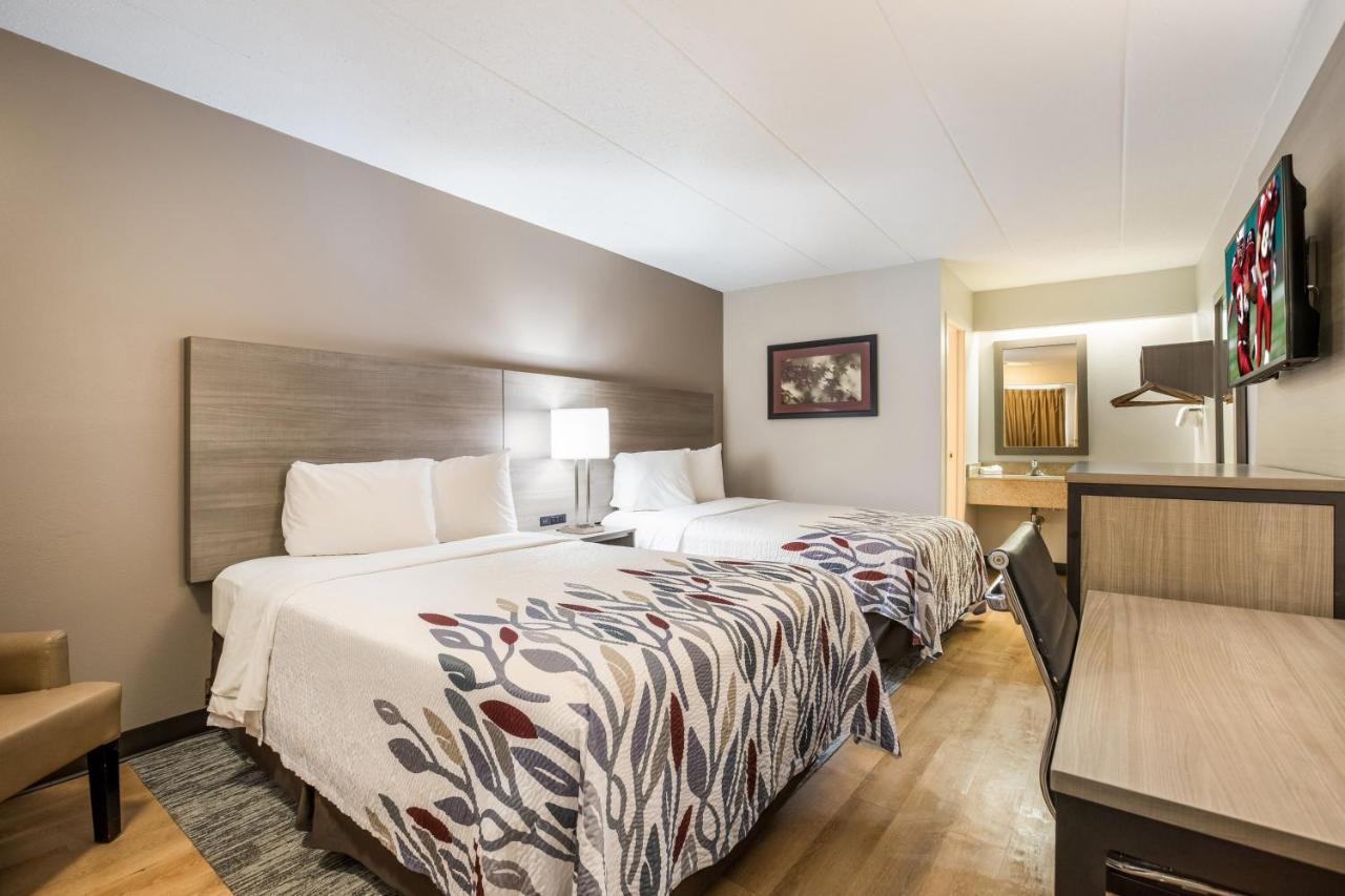 Red Roof Inn Lansing West - Msu Экстерьер фото